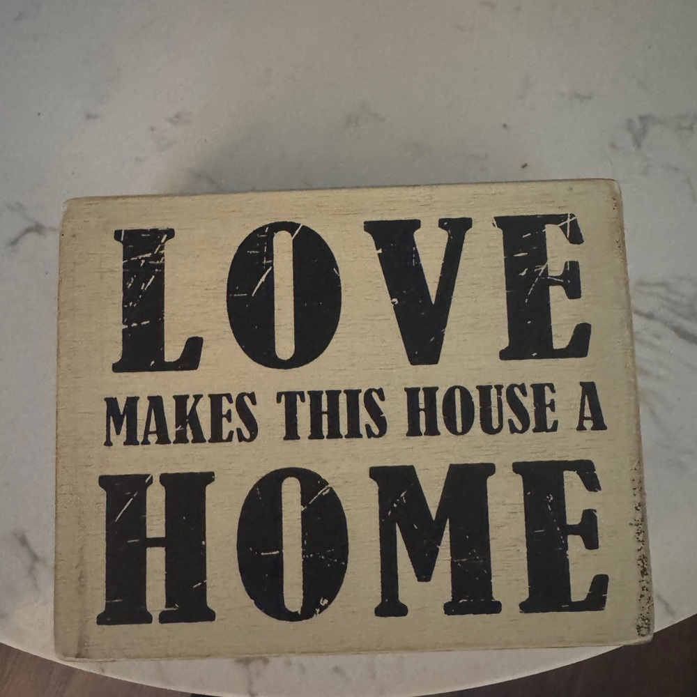 Kohl's Cream Box Sign